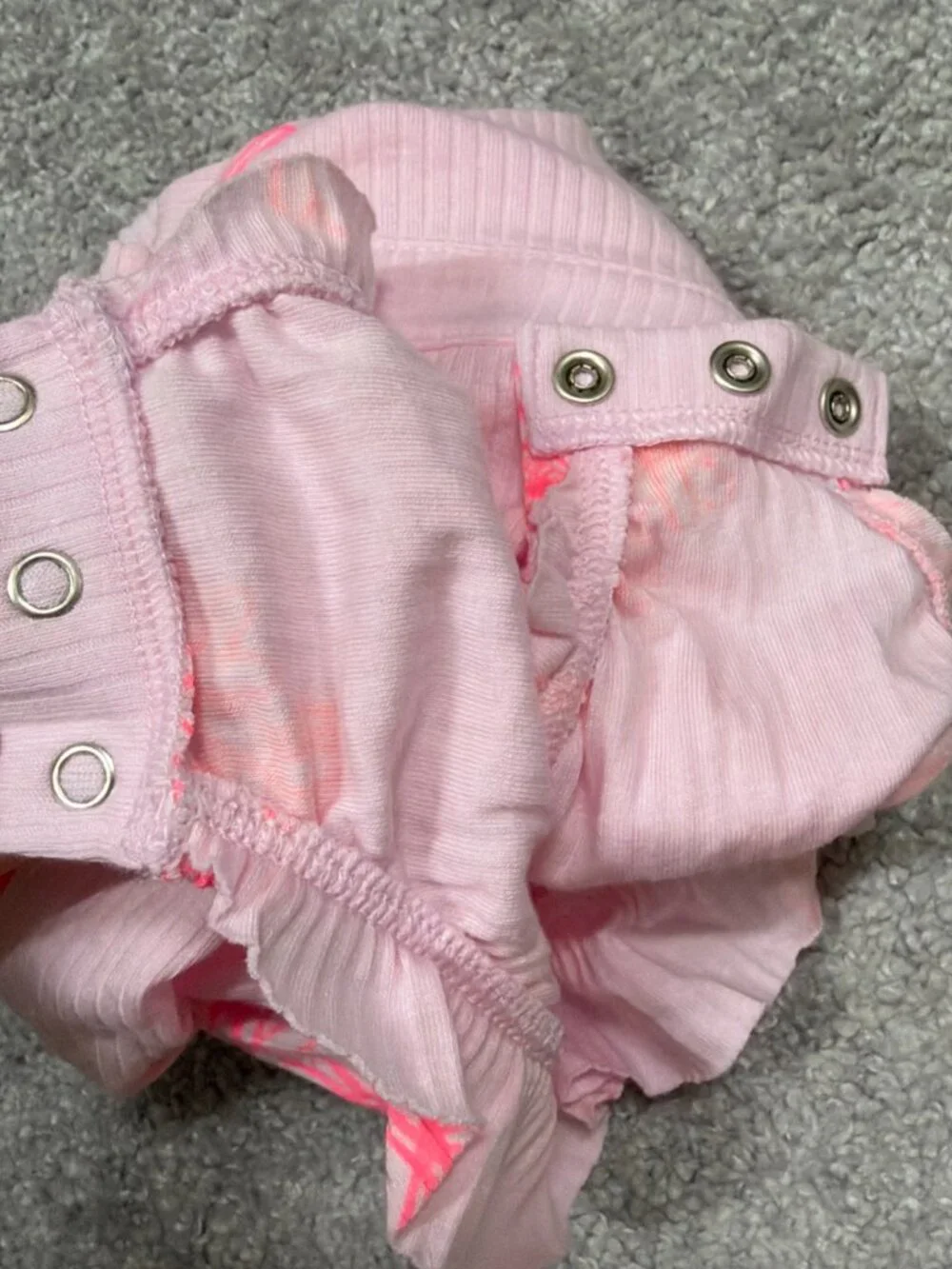 Cat & Jack Ruffle Baby Girl Sleeveless Romper Size 6-9 Months Flower Pink